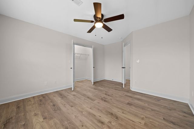 1957 Boyer Blvd, Clarksville, TN 37043