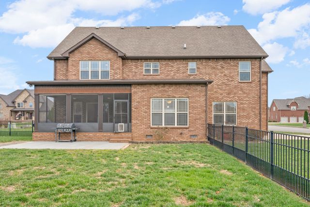 1957 Boyer Blvd, Clarksville, TN 37043