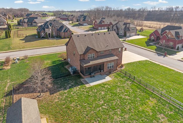 1957 Boyer Blvd, Clarksville, TN 37043