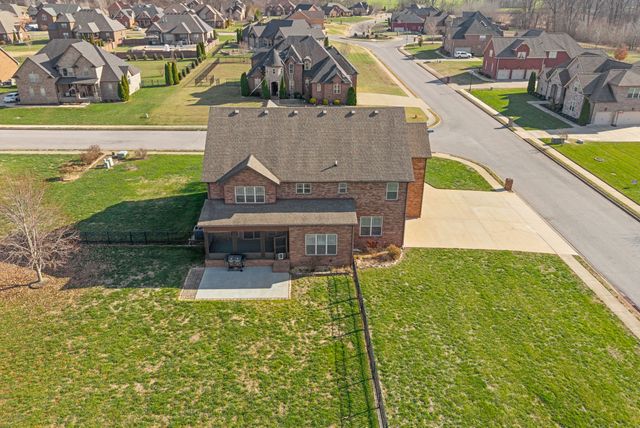 1957 Boyer Blvd, Clarksville, TN 37043