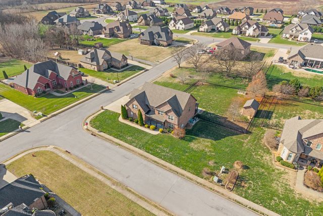 1957 Boyer Blvd, Clarksville, TN 37043