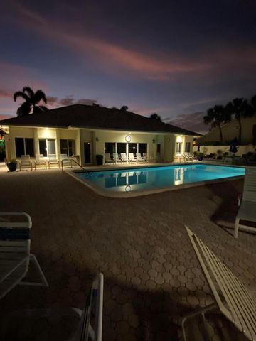640 Snug Harbor Drive F6, Boynton Beach, FL 33435