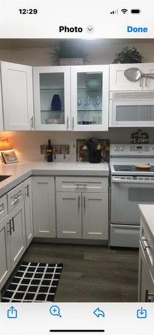 640 Snug Harbor Drive F6, Boynton Beach, FL 33435