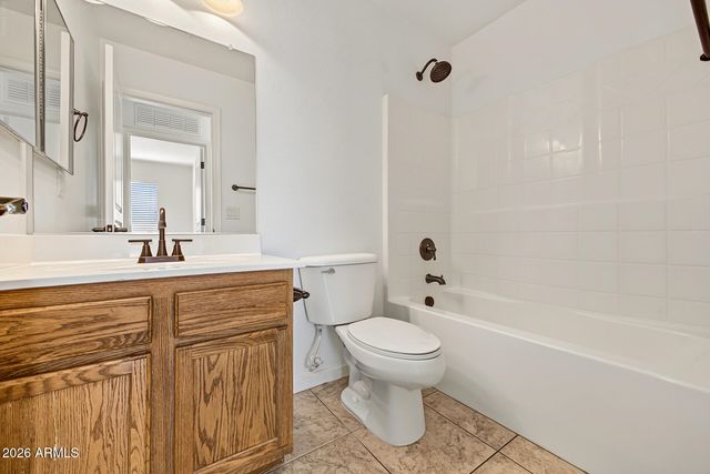 23613 N EL FRIO Court, Sun City, AZ 85373