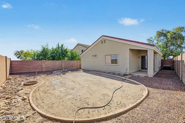 23613 N EL FRIO Court, Sun City, AZ 85373
