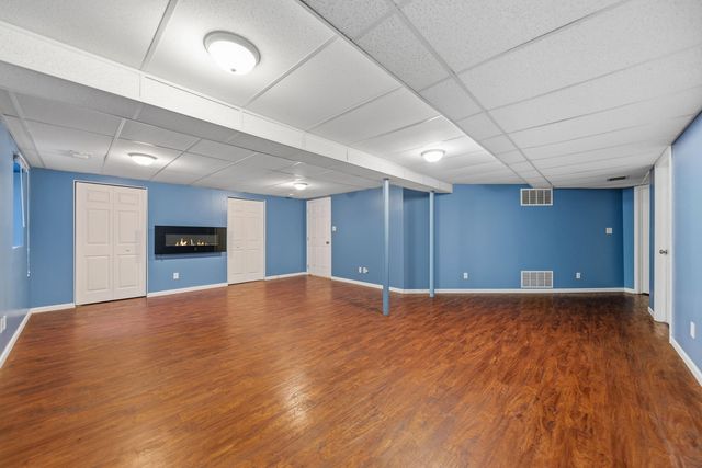 7383 Emerson Court, Schererville, IN 46375