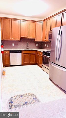 1133 HALIFAX PL, Hamilton, NJ 08619