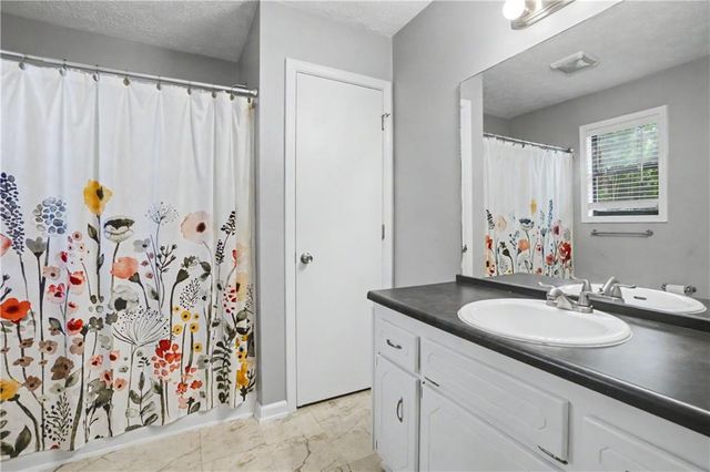 2075 Arrowhead Trail, Marietta, GA 30062