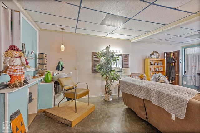 1017 S Airbase Highway, Gosnell, AR 72315