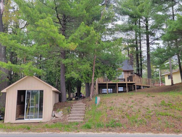 2229 E Townline Lake Road, Hayes Twp, MI 48625