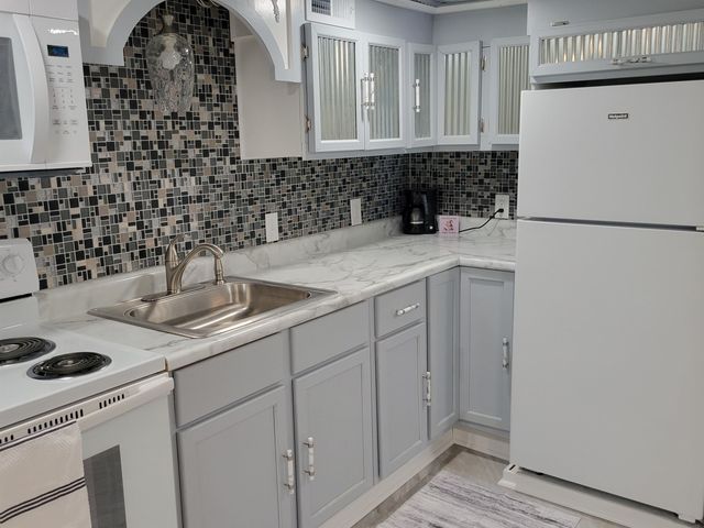 2229 E Townline Lake Road, Hayes Twp, MI 48625