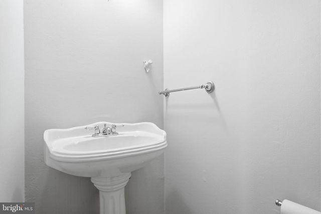 45 HOLLYBROOKE DR, Langhorne, PA 19047