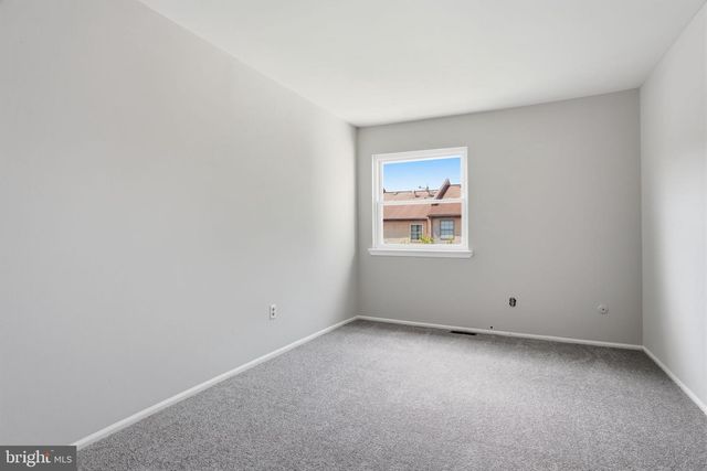 45 HOLLYBROOKE DR, Langhorne, PA 19047