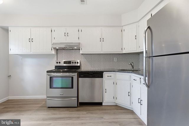 45 HOLLYBROOKE DR, Langhorne, PA 19047
