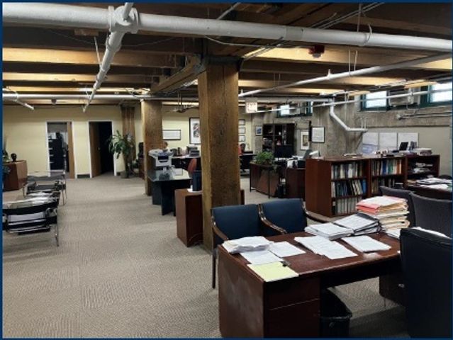 566 W Lake Street 101, Chicago, IL 60661