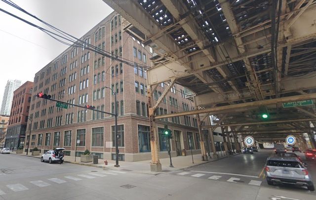 566 W Lake Street 101, Chicago, IL 60661
