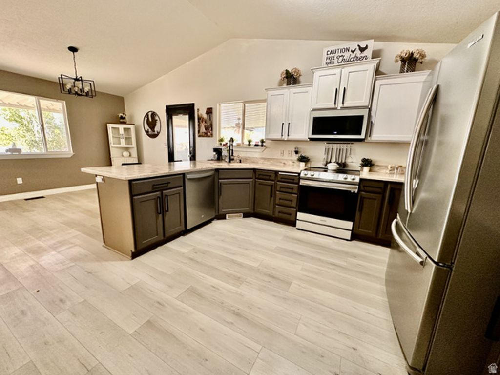 647 E 980 N, Tooele, UT 84074 — photo 5