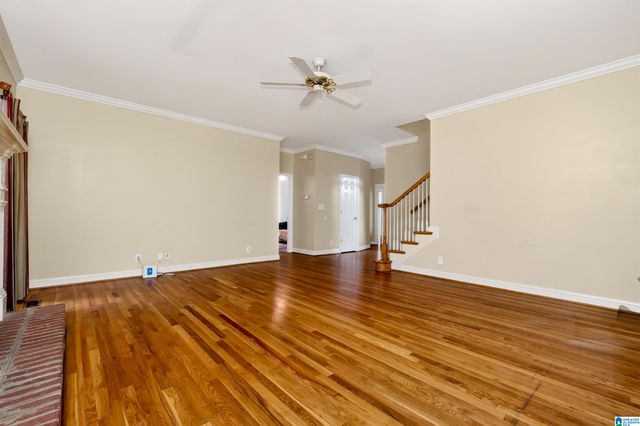 6904 WOODVALE LANE, Trussville, AL 35173