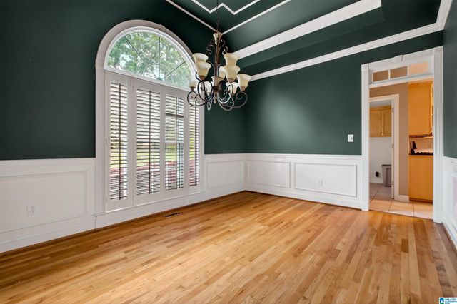 6904 WOODVALE LANE, Trussville, AL 35173