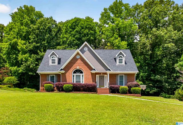 6904 WOODVALE LANE, Trussville, AL 35173