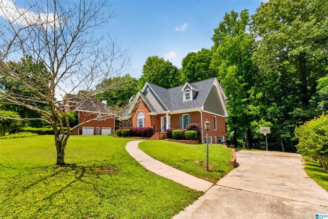 6904 WOODVALE LANE, Trussville, AL 35173