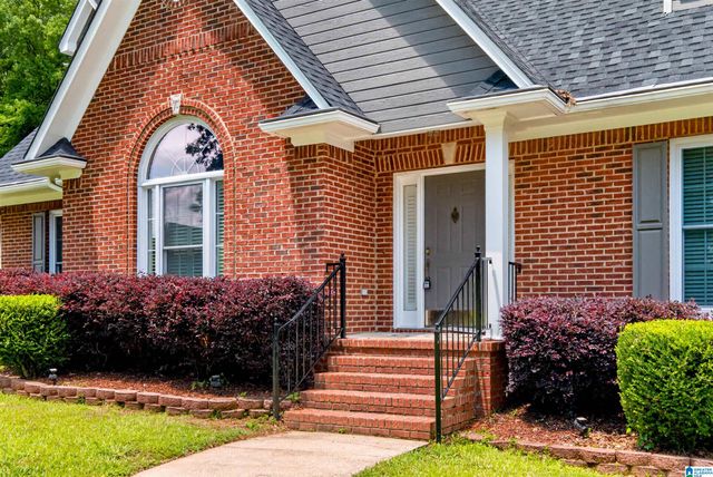 6904 WOODVALE LANE, Trussville, AL 35173