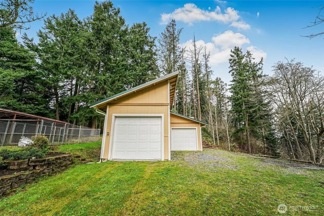 3968 S East Camano Drive, Camano Island, WA 98282