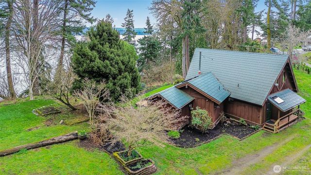 3968 S East Camano Drive, Camano Island, WA 98282