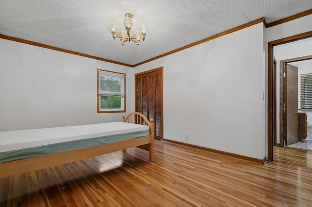 11212 Arrowhead Street NW, Coon Rapids, MN 55433