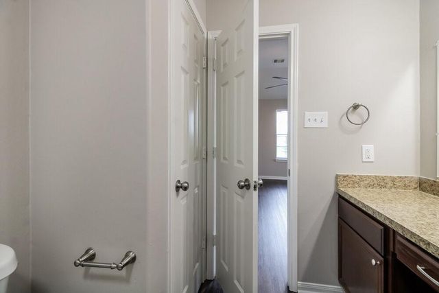 15474 Bammel Oaks Court, Houston, TX 77014