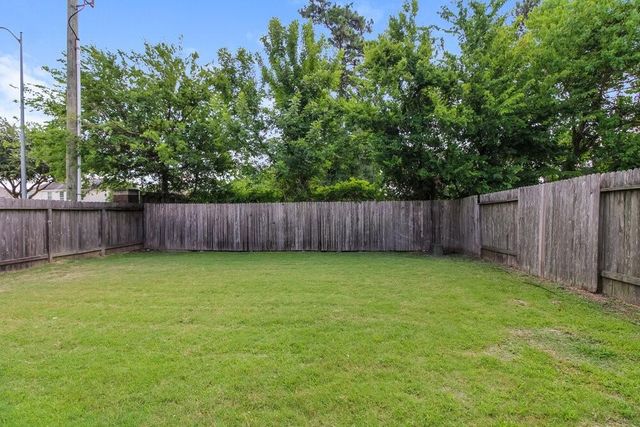 15474 Bammel Oaks Court, Houston, TX 77014