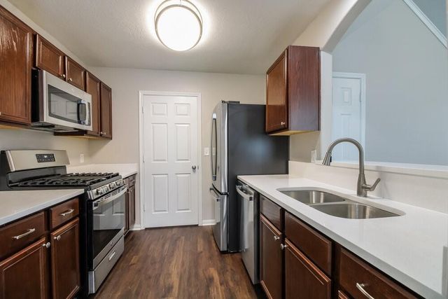 15474 Bammel Oaks Court, Houston, TX 77014