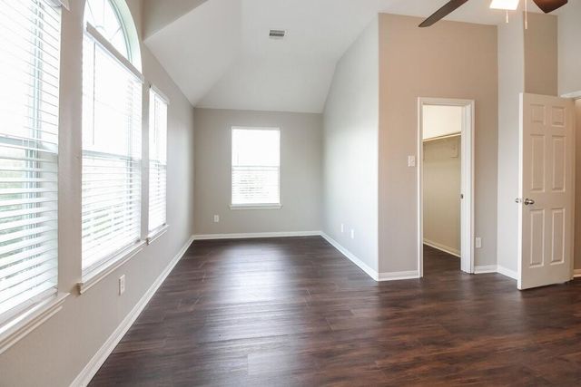 15474 Bammel Oaks Court, Houston, TX 77014