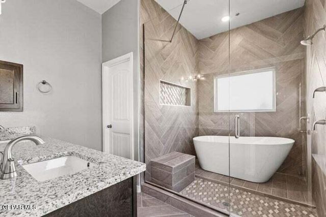 206 Bonnie Trail Trail, Sunland Park, NM 88008