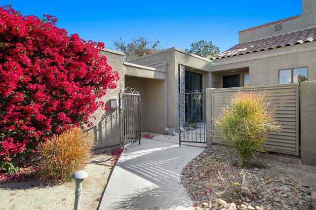 552 Desert W Drive, Rancho Mirage, CA 92270