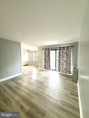 8830 PINEY BRANCH RD #307, Silver Spring, MD 20903