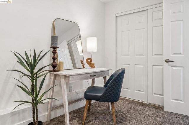 1268 Alcatraz Ave, Berkeley, CA 94702