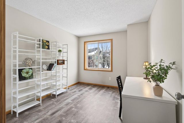 15057 Dunwood Trail 58, Apple Valley, MN 55124