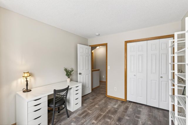 15057 Dunwood Trail 58, Apple Valley, MN 55124