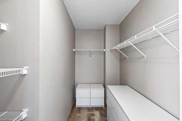 15057 Dunwood Trail 58, Apple Valley, MN 55124