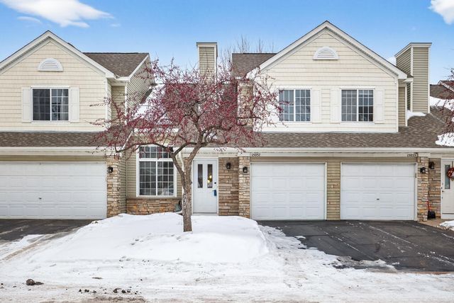 15057 Dunwood Trail 58, Apple Valley, MN 55124