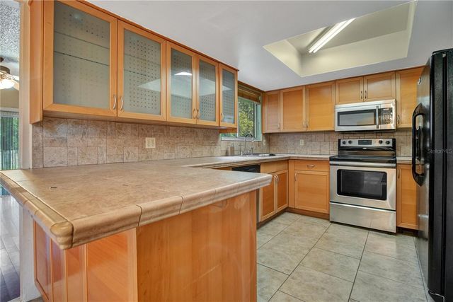 110 N DEERWOOD AVENUE, Orlando, FL 32825