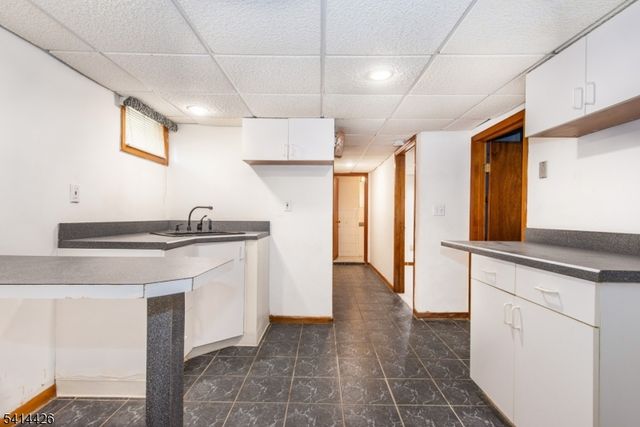 120 Fenner Ave, Clifton City, NJ 07013