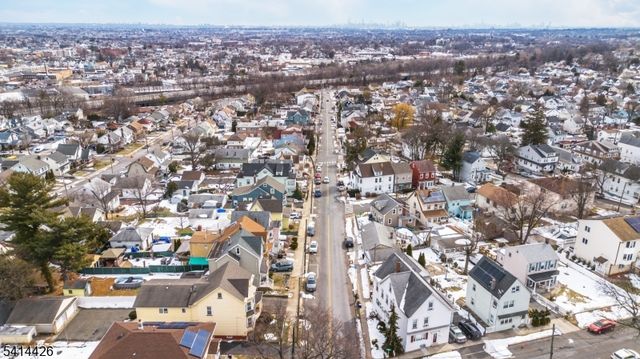 120 Fenner Ave, Clifton City, NJ 07013