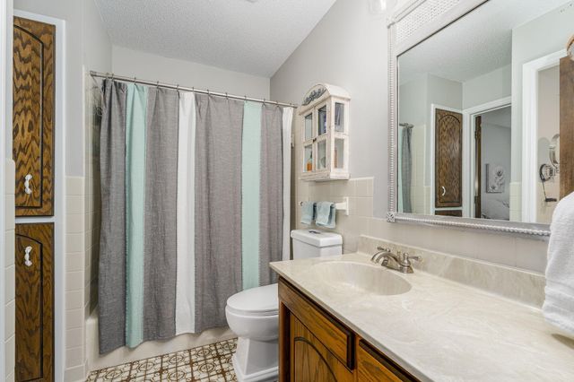 13640 Alamo Street NE, Ham Lake, MN 55304