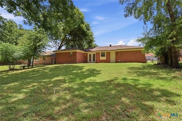 1106 Sublett Avenue, Copperas Cove, TX 76522