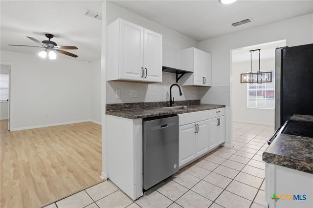 1106 Sublett Avenue, Copperas Cove, TX 76522