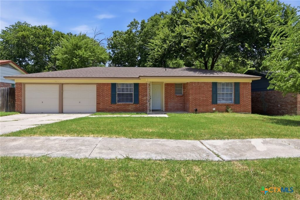 1106 Sublett Avenue, Copperas Cove, TX 76522