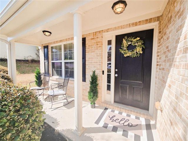 6985 White Walnut Way, Braselton, GA 30517