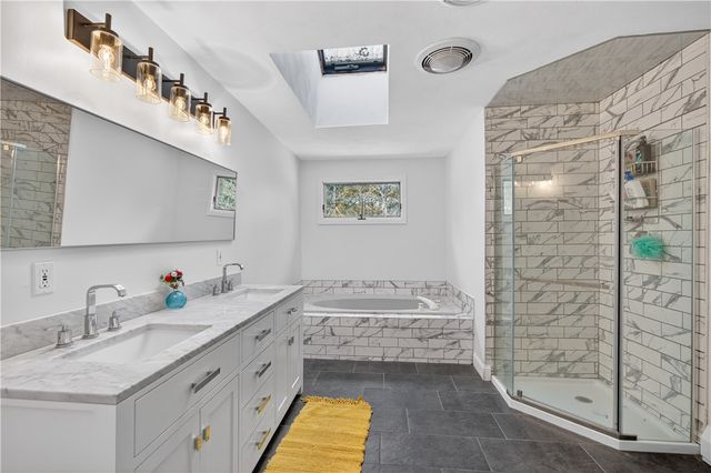 69 Talbut Road, Scituate, RI 02831